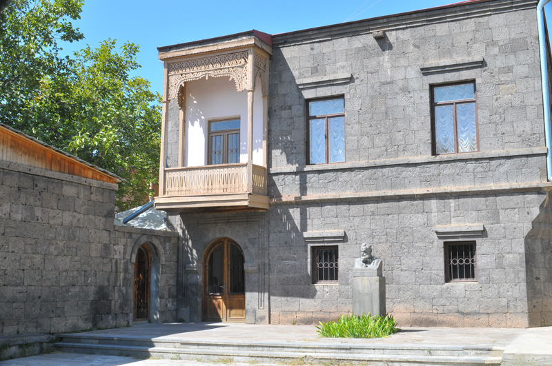 Բացահայտիր Արագածոտնը - Պերճ Պռոշյանի տուն-թանգարան