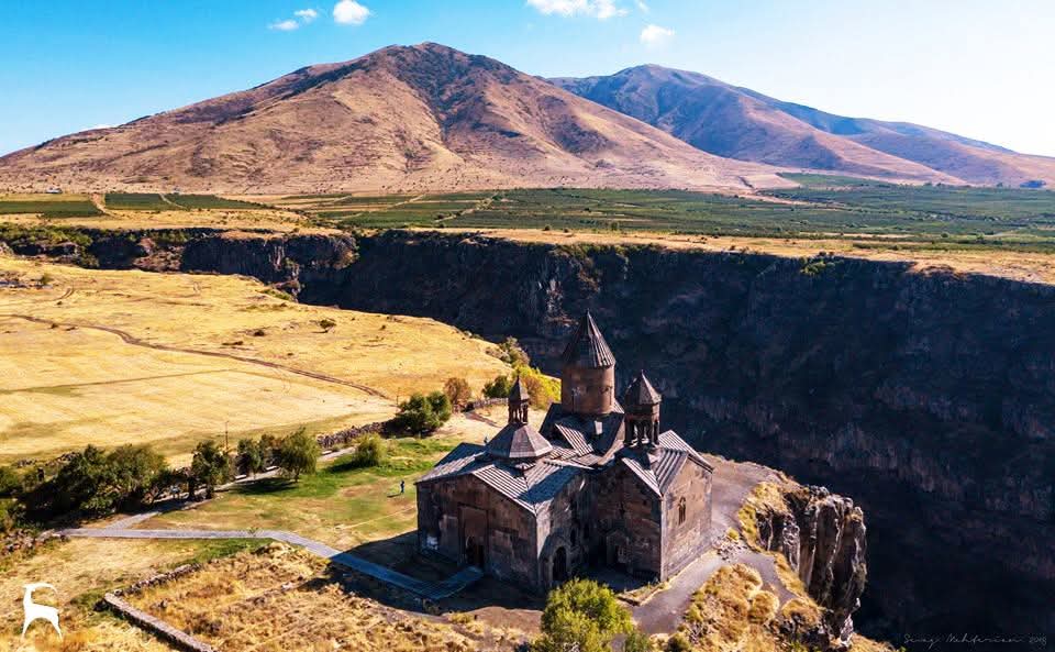 Բացահայտիր Արագածոտնը -Սաղմոսավանք. Սաղմոսների և կիրճի վեհությունը