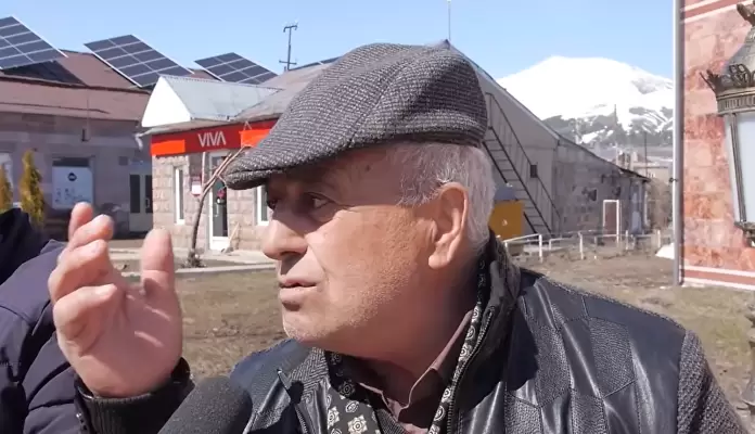 Հիմա տենց ա արել էդ տղան, մի բան իմացել է, որ արել է․18-ամյա Դավիթ Մինասյանի կալանավորման մասին իրենց կարծիքն են հայտնում Արագածոտնի մարզի բնակիչները