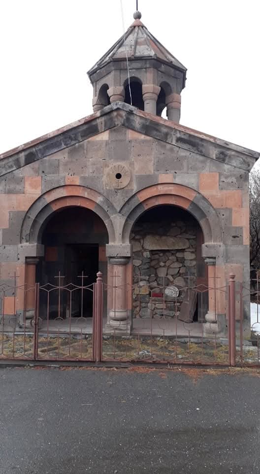 ​Բացահայտիր Արագածոտնը - Չքնաղի Սուրբ Նարեկ մատուռը և նրա հրաշագործ Ավետարանը