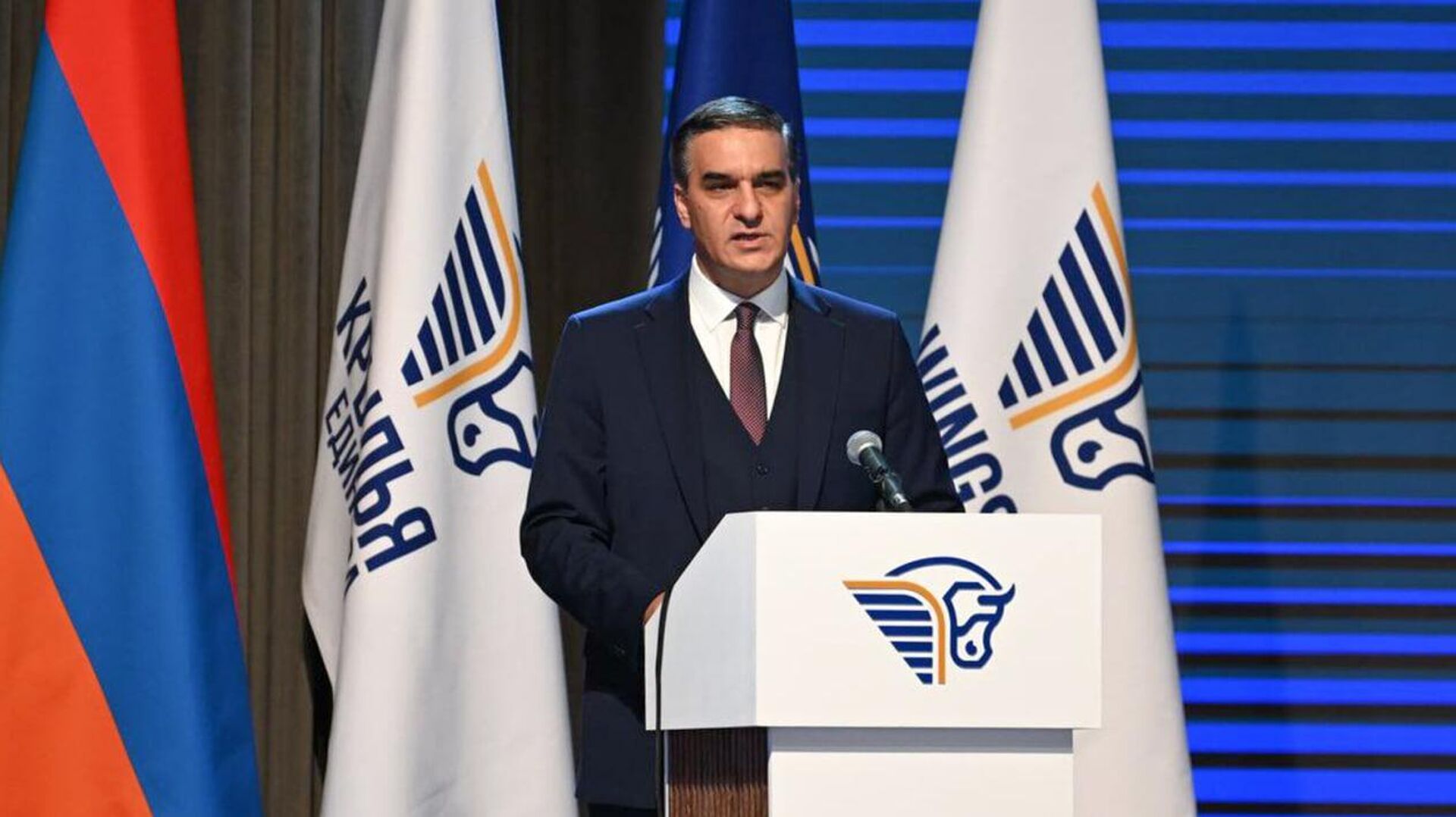 Քարոզարշավի 8-րդ օրը «Միասնության թևերի» թիմը Ապարանում է