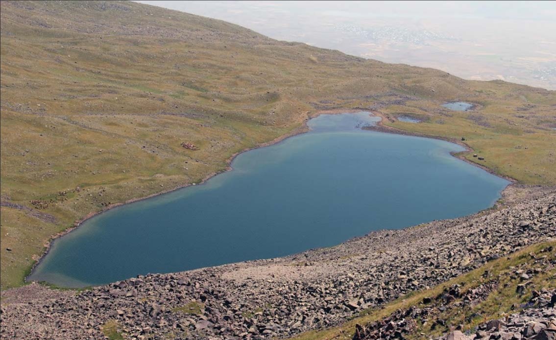 Բացահայտիր Արագածոտնը-Ումրոյ լիճ