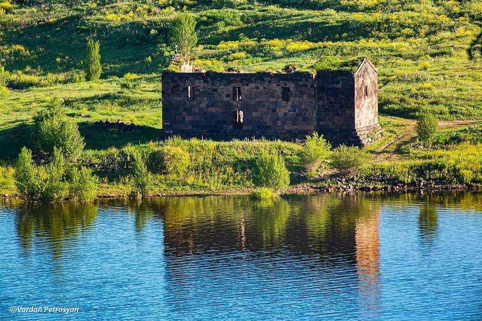Ապարանի ջրասույզ եկեղեցին․ ինչո՞ւ Սուրբ Պողոս–Պետրոսը չտեղափոխվեց, թեպետ որոշում կար