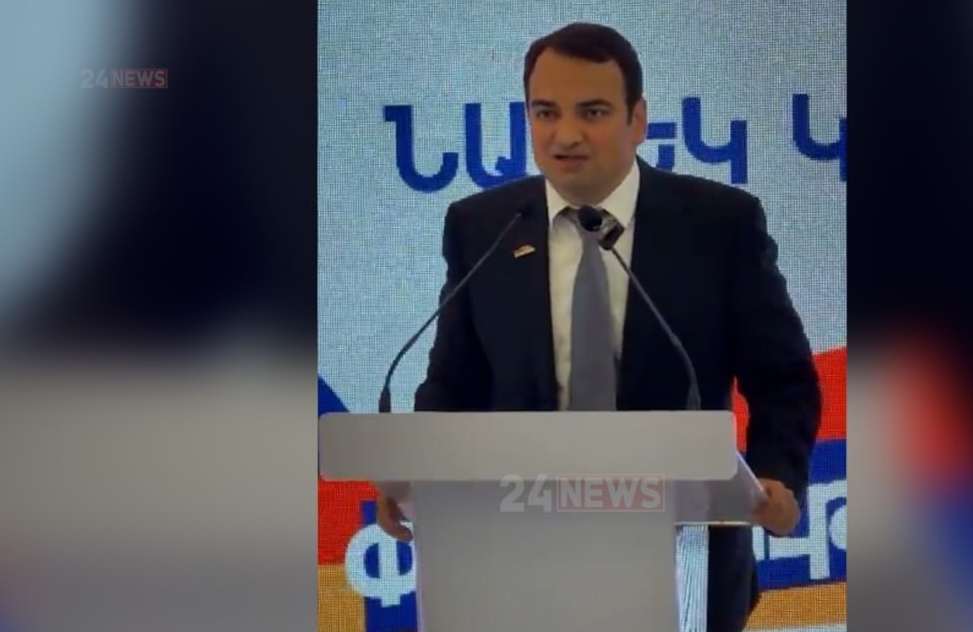 Ասֆալտչի՞կ ենք ընտրում, թե՞ երկրի առաջնորդ, հո ասֆալտչիկի ընտրությո՞ւն չի․ Կարապետյան