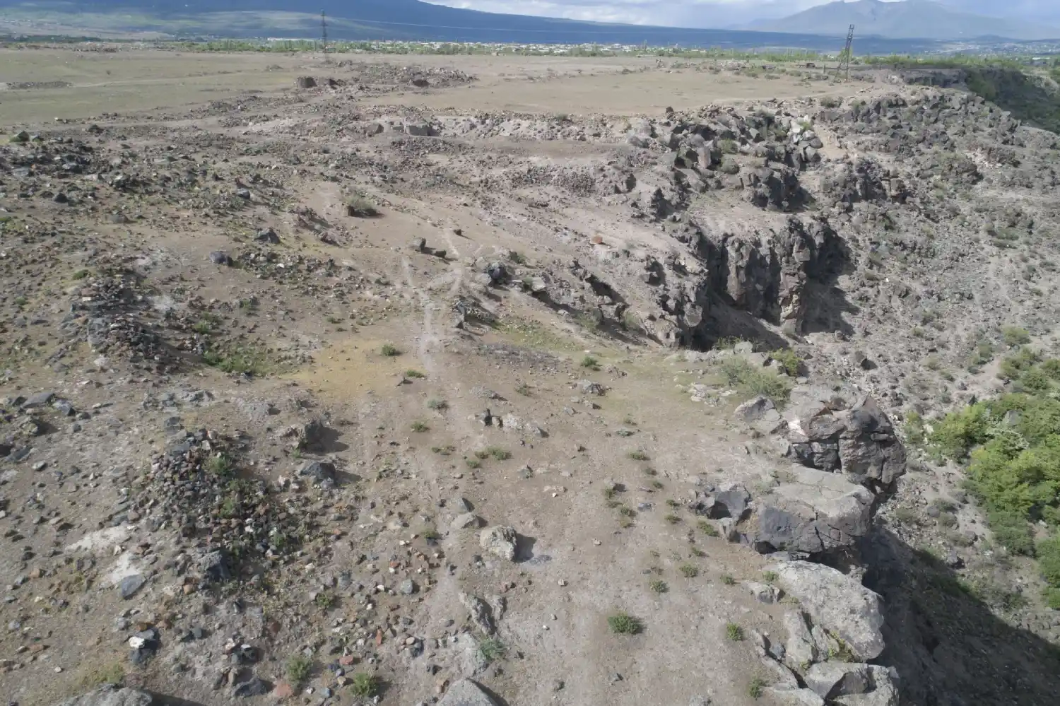 Բացահայտիր Արագածոտնը - Ախթամիր հնավայր