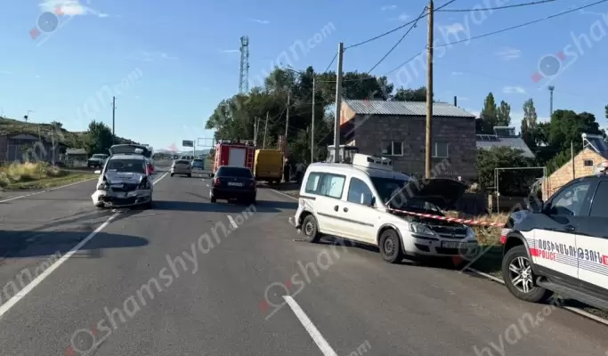 Մեքենաներ են բախվել Արագածոտնի մարզում․ վիրավորներ կան