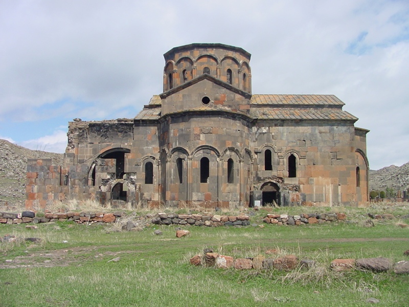 Բացահայտիր Արագածոտնը-Թալինի Կաթողիկե եկեղեցի (Թալինի մեծ տաճար)