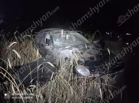 Ավտովթար՝ Արագածոտնի մարզում․ 37-ամյա վարորդը «Opel Astra»-ով դուրս է եկել ճանապարհի երթևեկելի գոտուց, բախվել հողաթմբերին և կողաշրջված հայտնվել դաշտում․ կա վիրավոր․ Shamshyan.com