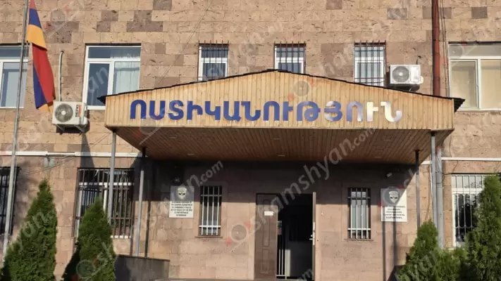 Աշտարակում տանիքից մուտք են գործել տուն և հափշտակել թանկարժեք իրեր ու խմիչքներ