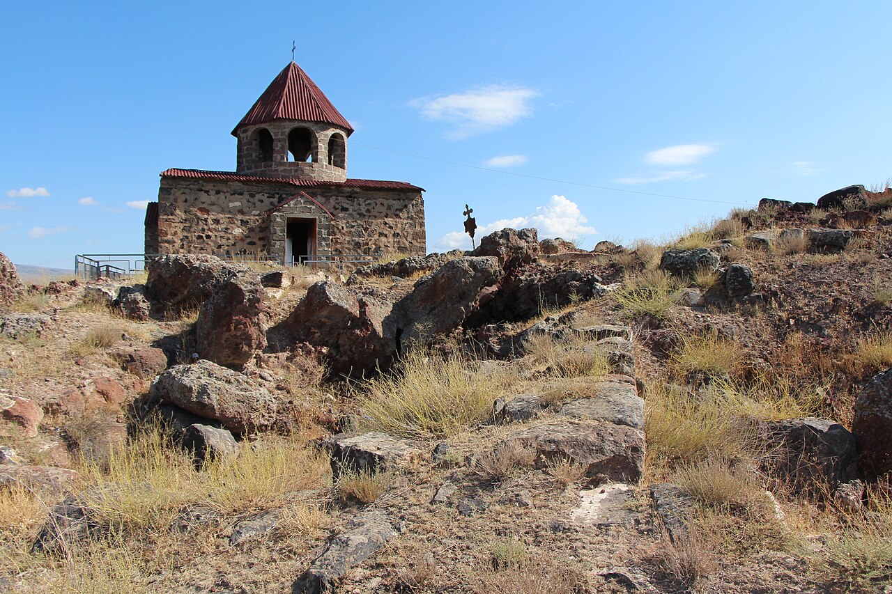 Բացահայտիր Արագածոտնը-Օշականի բերդ-ամրոց
