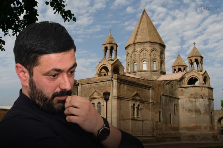 Թալինի կարգալույծ հռչակված հոգևոր հովիվ Արամայիս Թախմազյանը ու կինը վտարվել են եկեղեցու բնակարանից