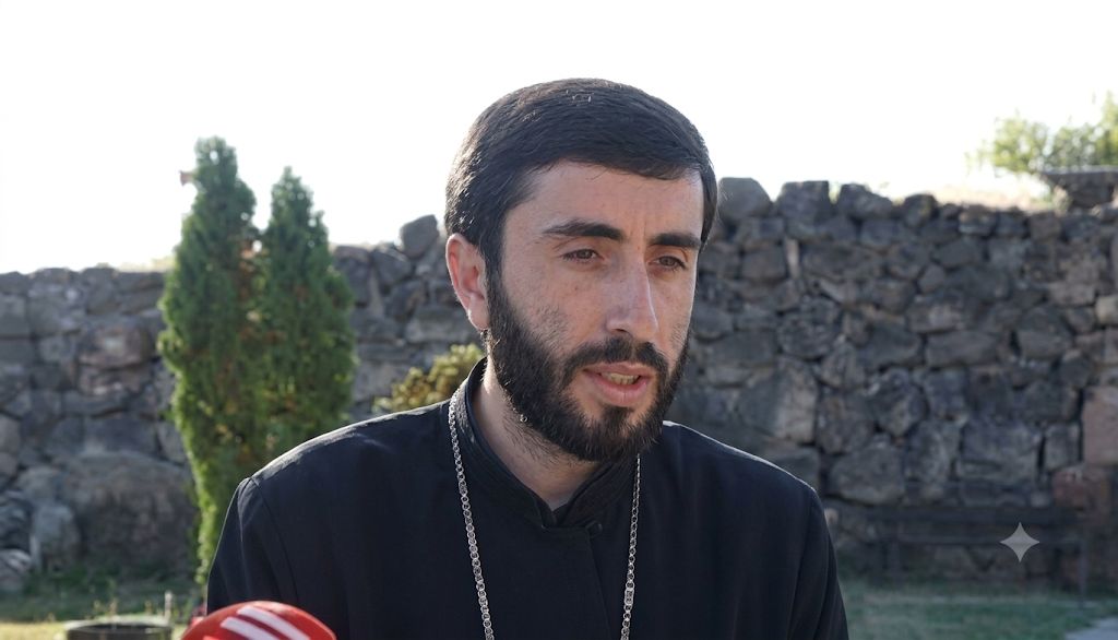 «Սարքած տեսանյութ է».Ստեփան Ասատրյանը հերքում է, որ Հովհաննավանքի բակում ռաբիս փարթի է կազմակերպվել