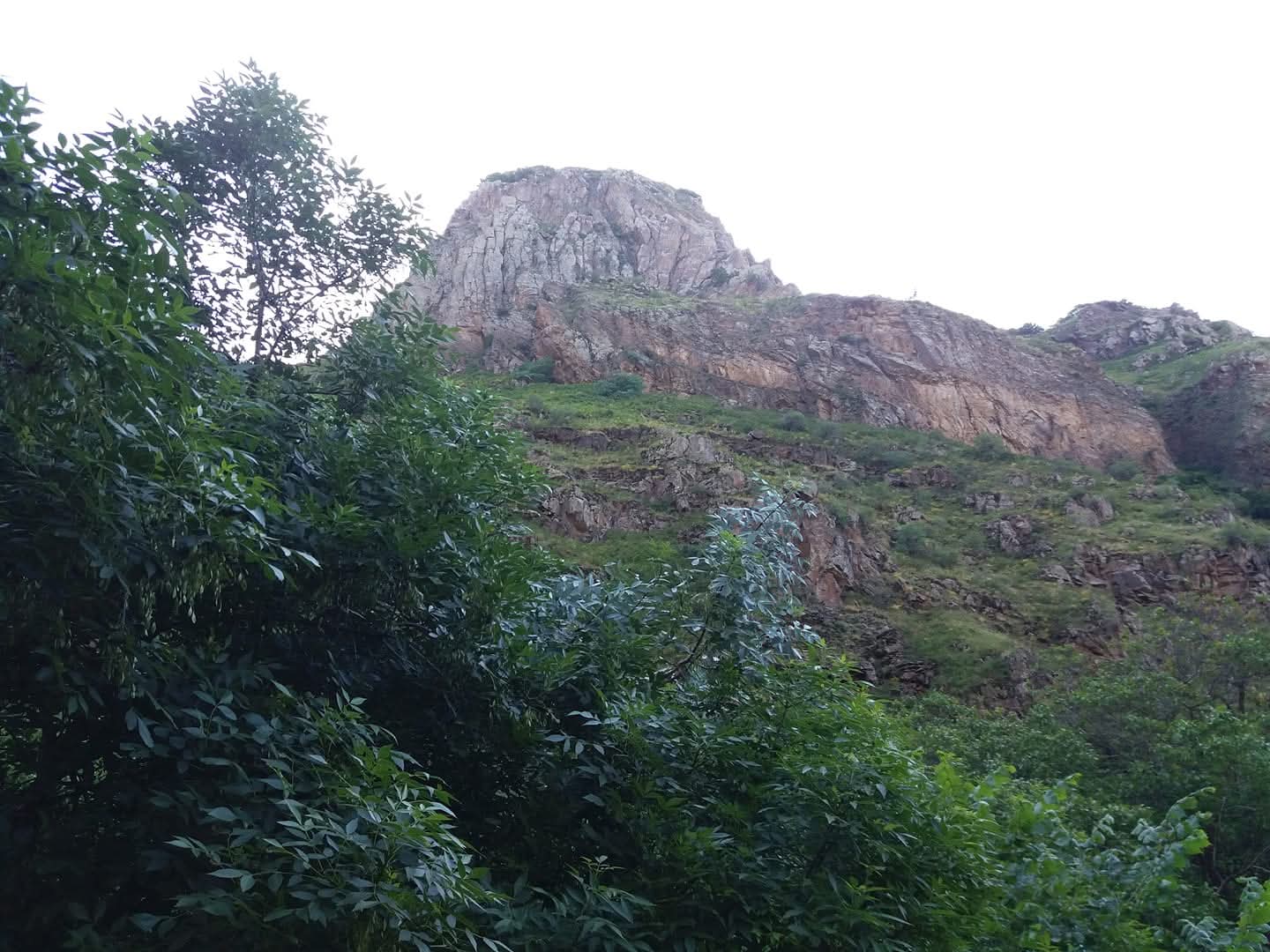 Բացահայտիր Արագածոտնը - Այծաբերդ ամրոց