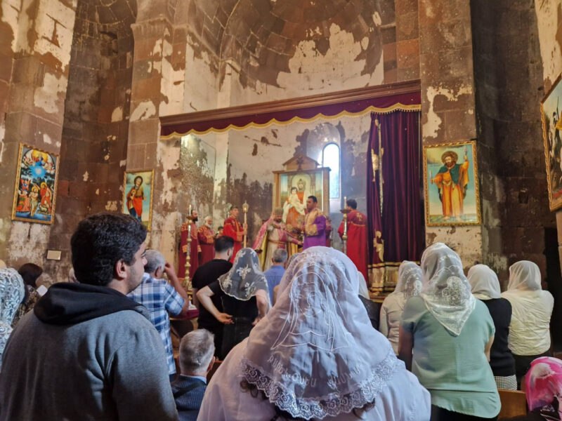 Չնայած թեմի առաջնորդի բացակայությանը՝ Գառնահովիտի Ս․ Գևորգ եկեղեցում նշվել է Ս․ Գևորգ զորավարի տոնը