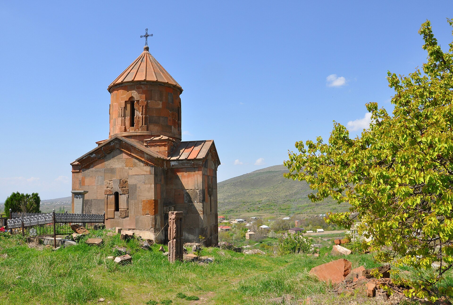 Բացահայտիր Արագածոտնը․ Փարփիի Սուրբ Թարգմանչաց եկեղեցին