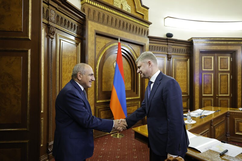 Քննարկվել են Երասխ-Նախիջևան երկաթուղիների վերակառուցման նախագծերը