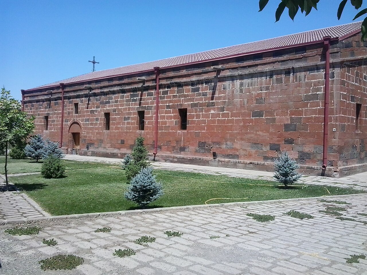 Բացահայտիր Արմավիրը. Սարդարապատի Սուրբ Աստվածածին եկեղեցու պատմական և ճարտարապետական ժառանգությունը
