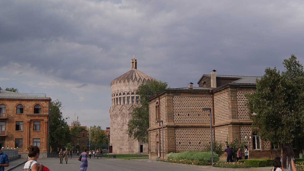 Բացահայտիր Արմավիրը. Սրբոց Հրեշտակապետաց եկեղեցի. Վաղարշապատի ճարտարապետական նոր զարդը