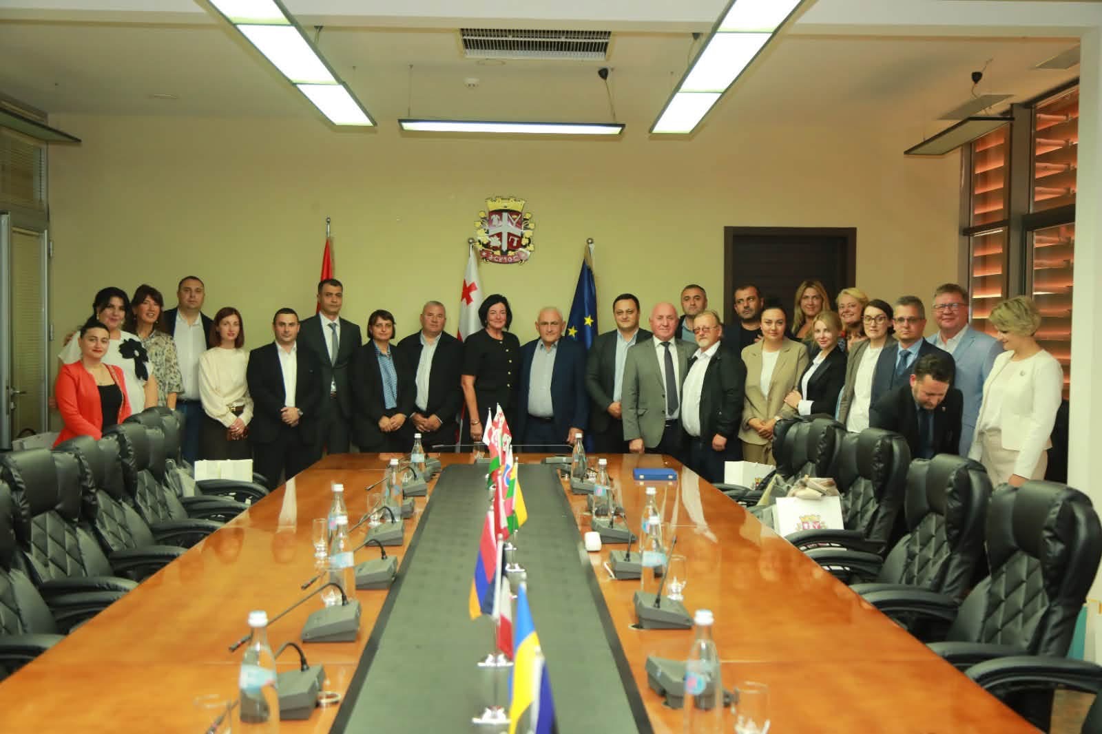 Վաղարշապատի պատվիրակությունը մասնակցել է «Մցխեթոբա–Սվետիցխովլոբա 2026» տոնակատարություններին. Վաղարշապատի համայնքապետարան