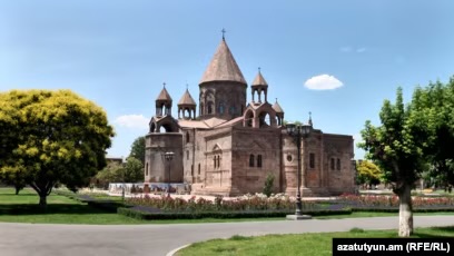 Դատարանը կարճել է Մայր Աթոռի դեմ Գևորգ Սարոյանի հայցով գործի վարույթը