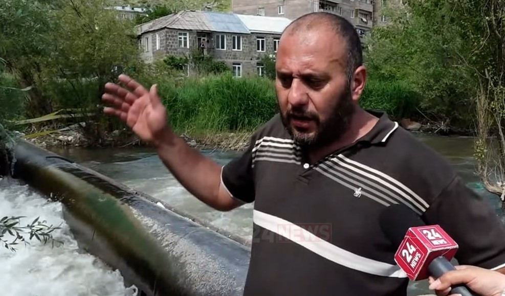 Էս մահվան խողովակը հանե՛ք Փամբակի վրայից, Վանաձորի՛ համայնքապետարա՛ն, կամ քաղաքացիները կանեն