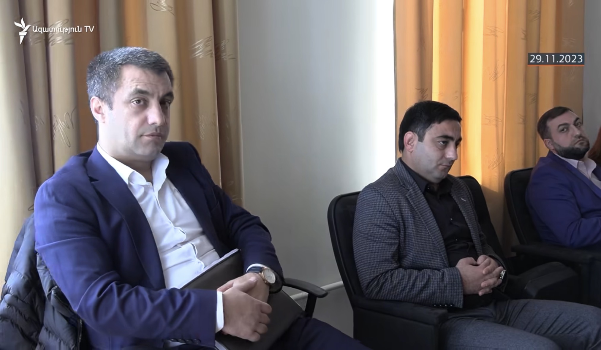 2.3 միլիոն դրամի ենթադրյալ յուրացում․ Վանաձորի քաղաքապետարանի նախկին պաշտոնյաները՝ դատարանում