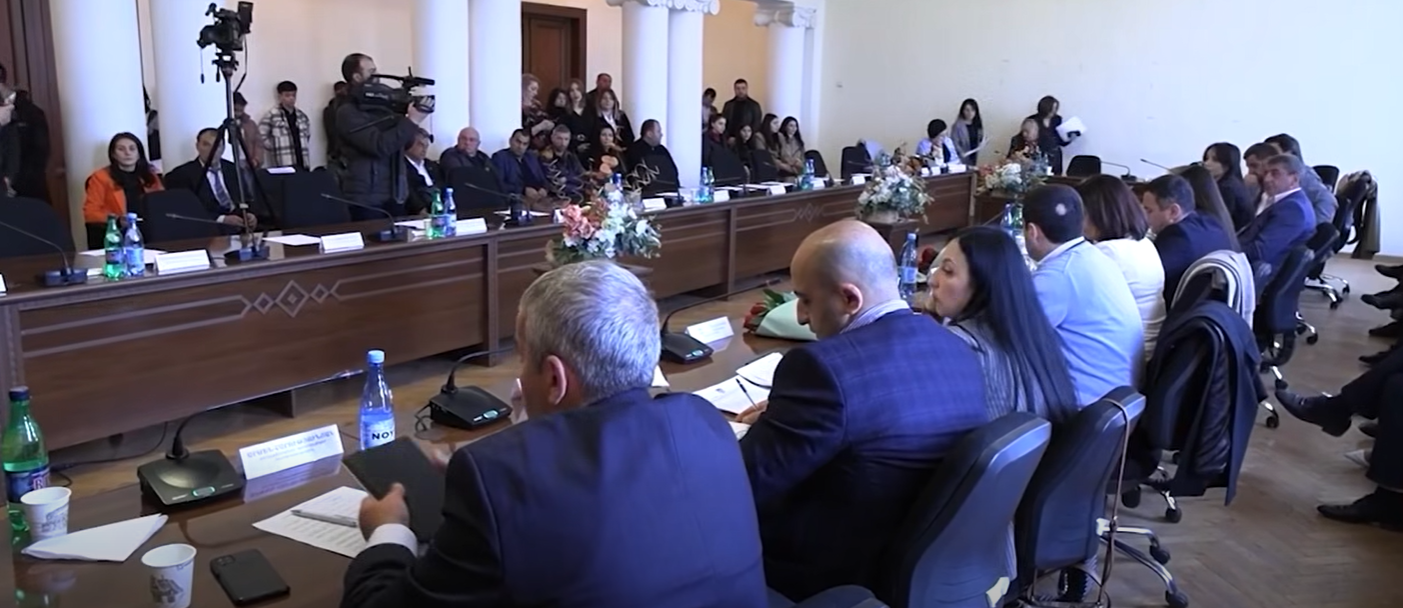 Կոռուպցիոն ռիսկեր ունեցող որոշումն այդպես էլ Վանաձորի ավագանին չչեղարկեց