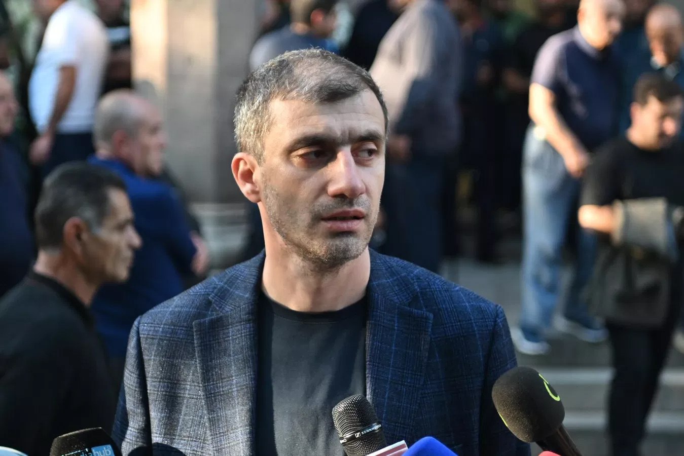 «Հրապարակ». Լավ է, որ Չարբախը Վանաձորին չեն միացրել՝ սրանցից ամեն ինչ սպասելի է
