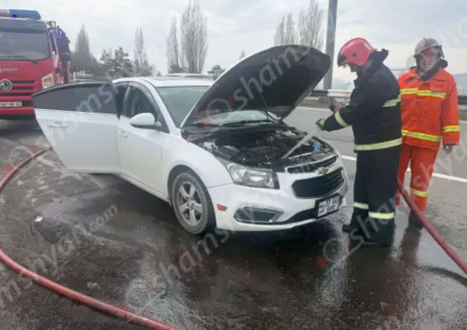 Չարենցավանի տարածքում հրդեհ է բռնկվել «Chevrolet»-ում