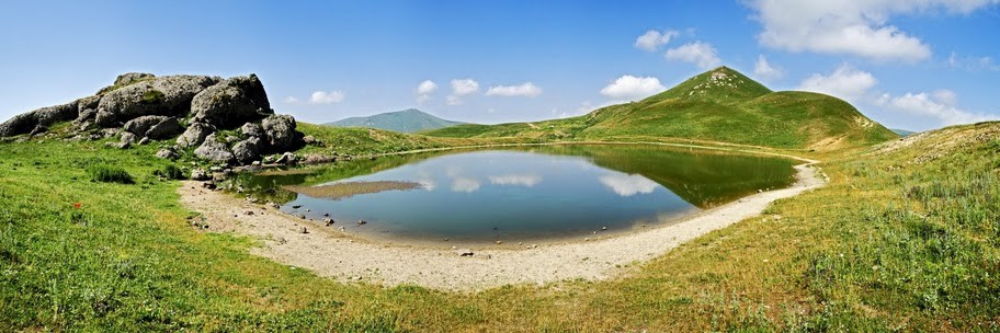 Բարձրունի լիճ. Կոտայքի մարզի երկրաբանական թաքնված հրաշալիքը