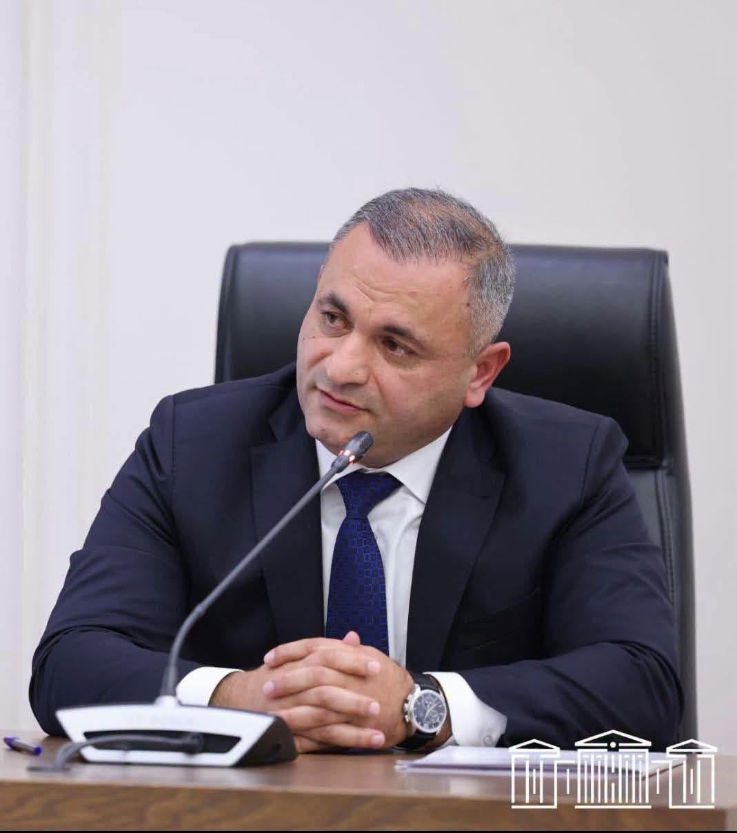 «Այսուհետ ԱԺ-ում եմ շարունակելու ծառայել մեր պետությանն ու իմ սիրելի կոտայքցիներին». Կոտայքի մարզպետի հրաժեշտի խոսքը