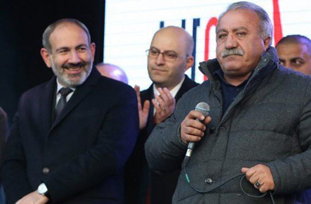 «Հրապարակ»․ Հիմա էլ մարզպետի թեմայով է Միքայելյանին նվաստացնում