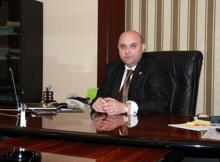 Դատարանը 3 ամսով երկարաձգեց «Մուլտի գրուպի» նախկին տնօրեն Սեդրակ Առուստամյանի կալանքի ժամկետը