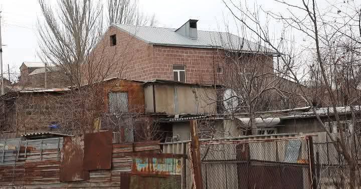 Գյումրիում ինքնակամ շինությունների հաշվառման վերջնաժամկետը մոտենում է. Գյումրու քաղաքապետարան