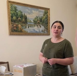 Գյումրեցի  ընտանիքին տնից վռնդում են. պնդում են՝ խարդախության,  կոռուպցիայի զոհ են դարձել
