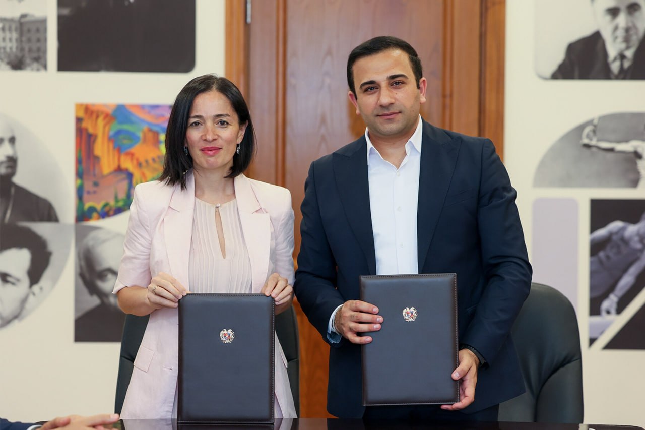 Համագործակցության հուշագիր՝ Գյումրիի երիտասարդական նախաձեռնությունների կենտրոնի հետ