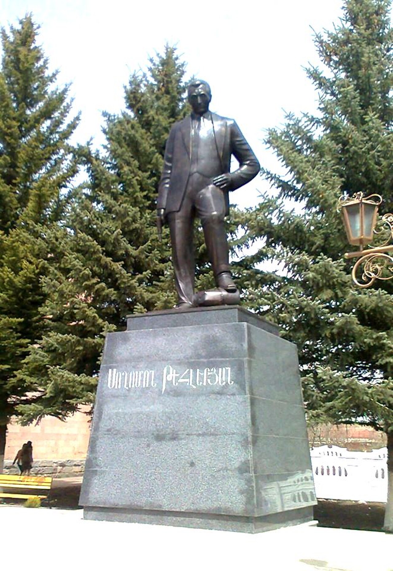 Բացահայտիր Շիրակը - Սողոմոն Թեհլիրյանի հուշարձանը Մարալիկում