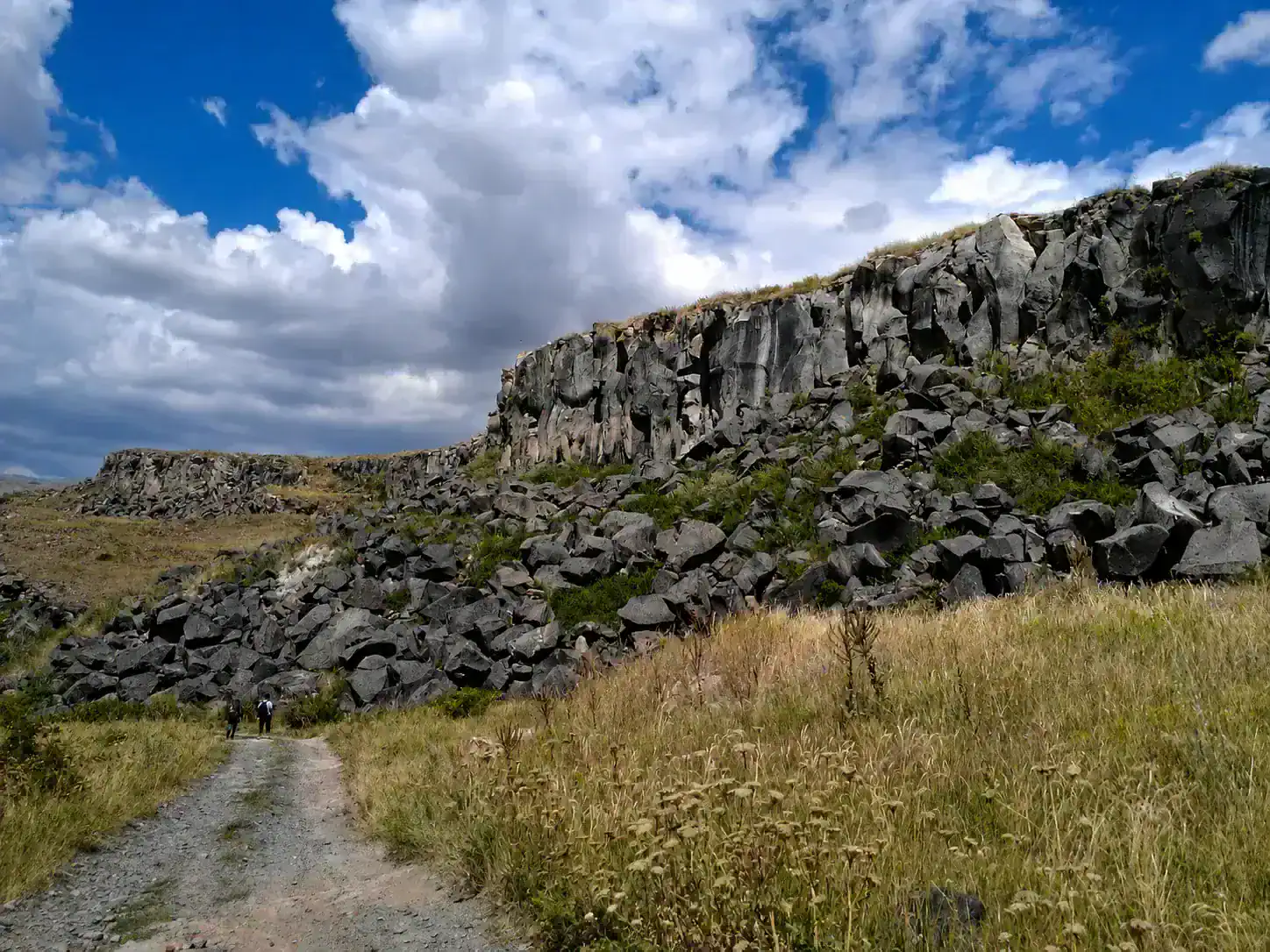 Բացահայտիր Շիրակը - Վահրամաբերդ ամրոց