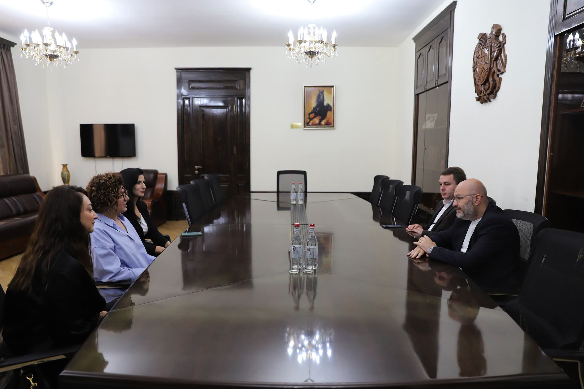 Գյումրու Բարեկամության այգու վերակառուցման ծրագիրը կշարունակի «Ազնավուր» հիմնադրամը. ՀՀ Շիրակի մարզպետի աշխատակազմ