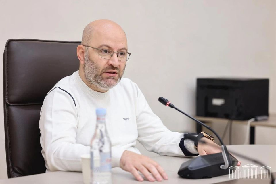 Դավիթ Առուշանյանին «մատաղ կանե՞ն». «Հրապարակ»