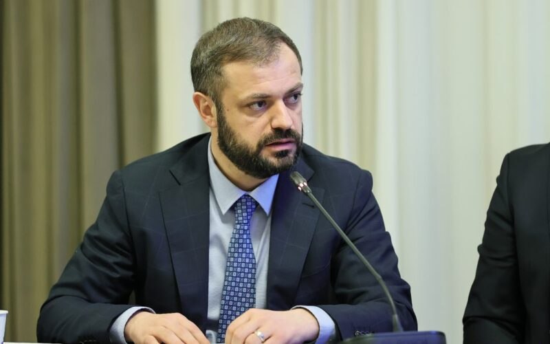 Հունիսի 19-21-ը արտահանվել է 371 տոննա ծիրան, 19 տոննա ելակ․ նախարարը թվեր է ներկայացրել