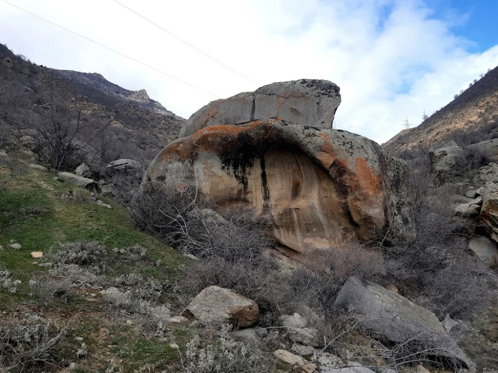 Բացահայտիր Սյունիքը-Կարճևանի 13-րդ դարի գաղտնի ժայռախաչը