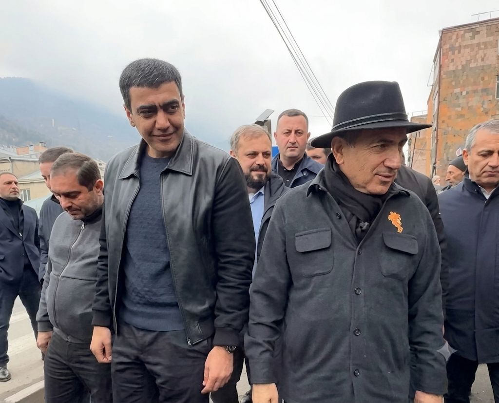 ՔՊ-ն գոհ է Առուշից, նա ընտրությունների է պատրաստվում․ «Հրապարակ»