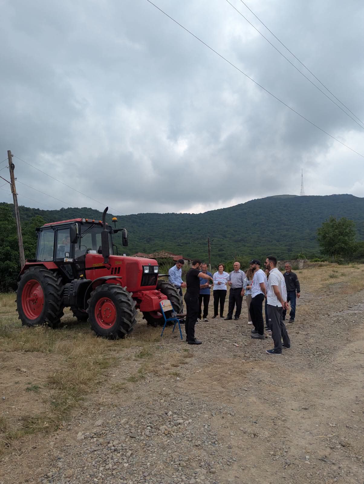 Շուռնուխը համալրվեց նոր գյուղտեխնիկայով՝ ԿԽՄԿ-ի նվիրատվությամբ. ՀՀ Սյունիքի մարզպետի աշխատակազմ