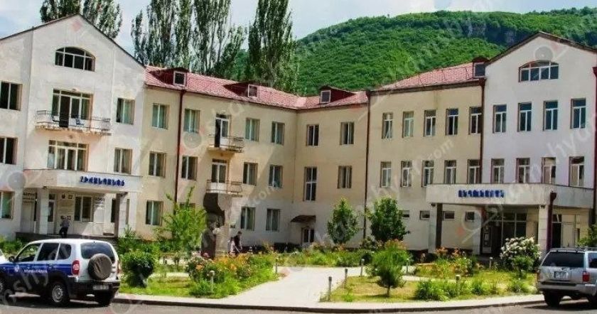 Սյունիքի մարզում ԱԺ պատգամավորի հոր հոգեհանգստին մասնակցելու ժամանակ Գորիսի էկոպարեկային ծառայության պետը հանկարծամահ է եղել. Shamshyan