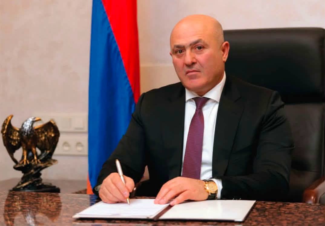 Օգոստոսի 11-ին Մեղրի համայնքի ղեկավար Խաչատուր Անդրեասյանը մեկ աշխատանքային ամբողջ օր կլինի Նռնաձոր վարչական բնակավայրում. Մեղրիի համայնքապետարան