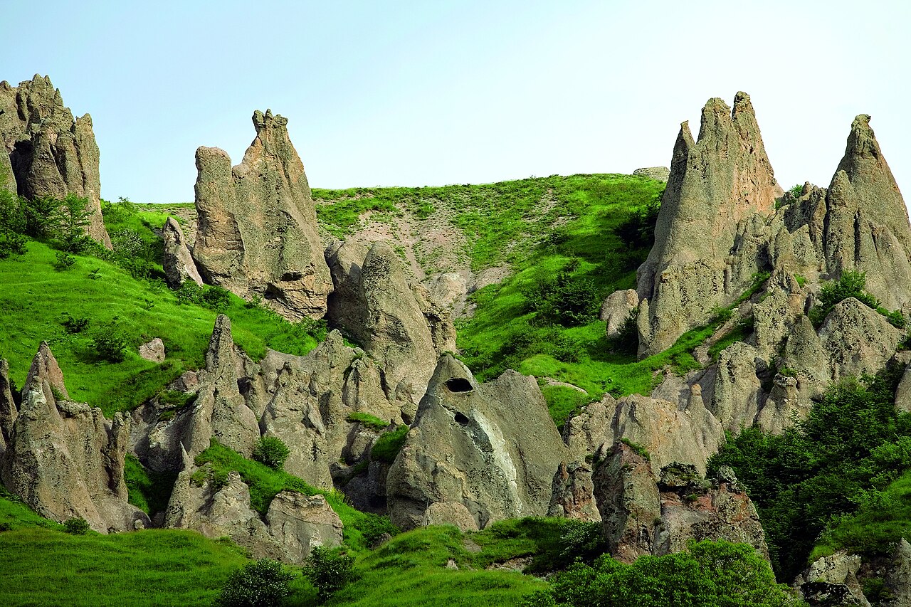 Բացահայտիր Սյունիքը-Գորիսի «Քարե անտառը»