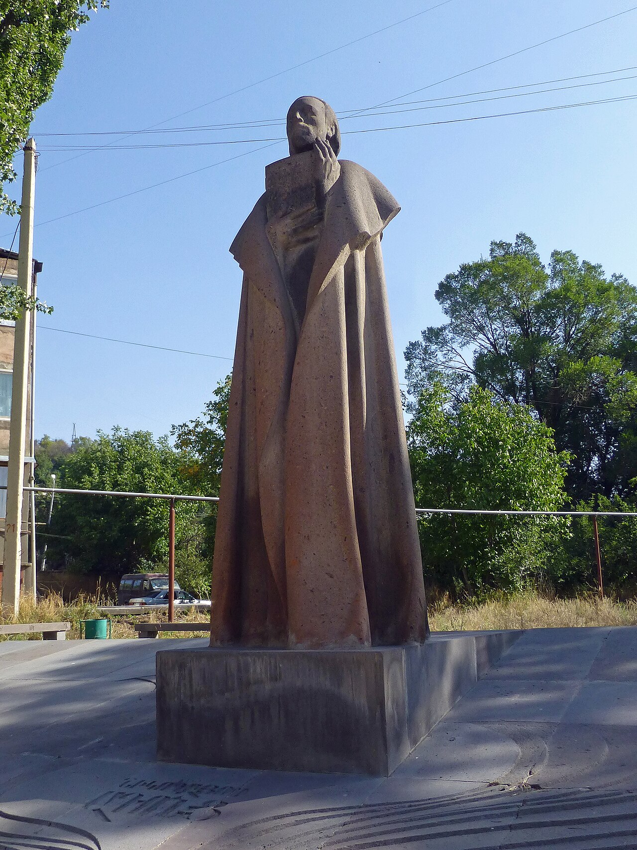 Բացահայտիր Սյունիքը-Նիկողայոս Ադոնցի հուշարձանը Սիսիանում