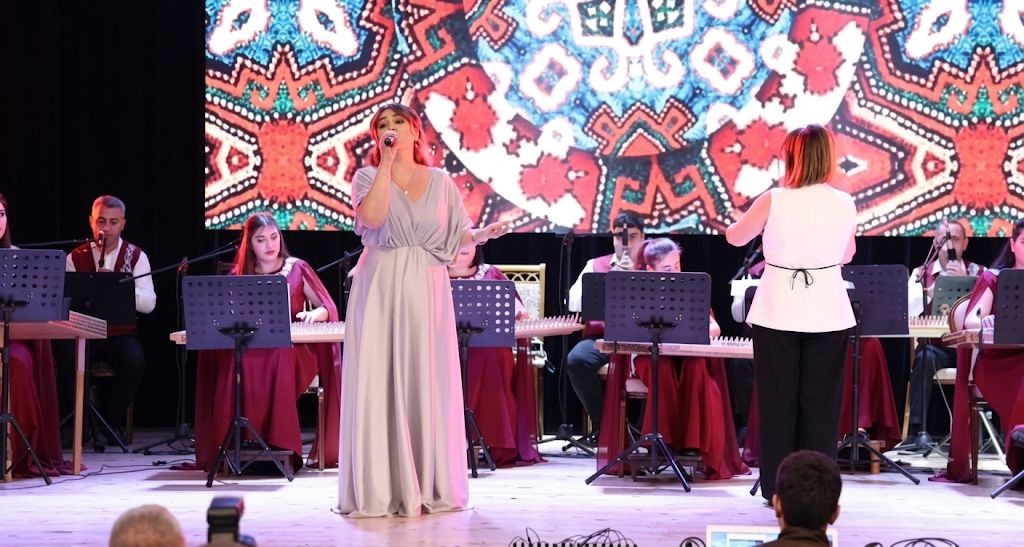 Քաջարանում առաջին անգամ ստեղծվել է ժողովրդական նվագարանների անսամբլ. Քաջարանի համայնքապետարան