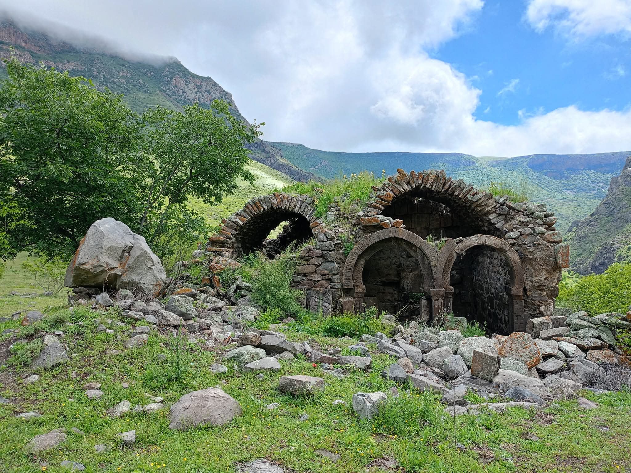 Բացահայտիր Սյունիքը-Ալան թագավորի եկեղեցի